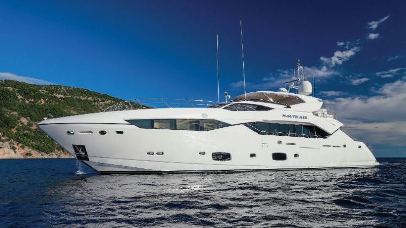 Sunseeker 115 Sport Yacht (2015)