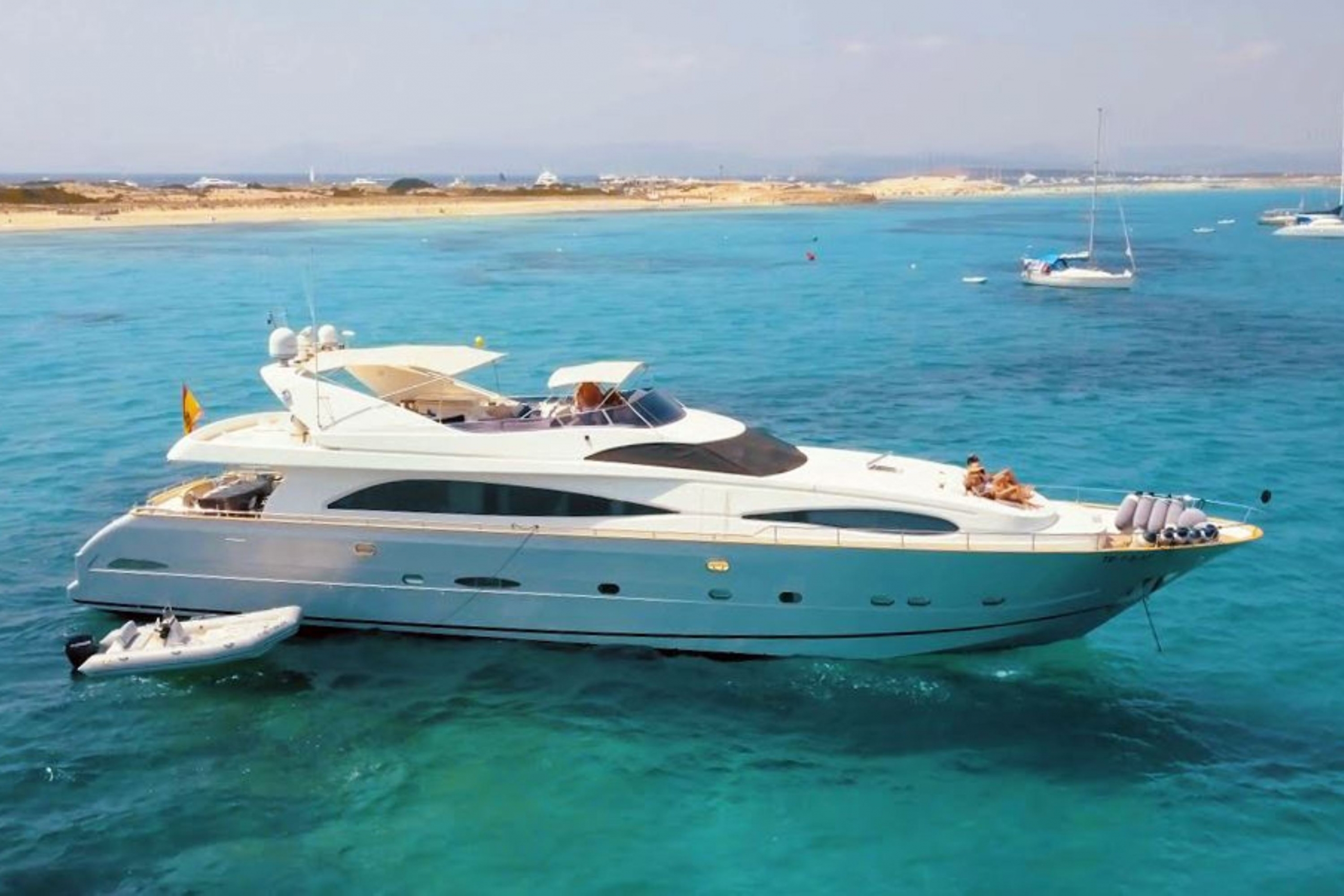 JULIE II - Astondoa 95 yacht charter Ibiza